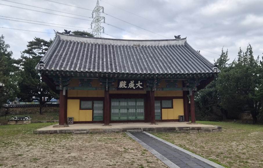 WABI-SABI 와 한국의 절제 미학은 결이 같을까?